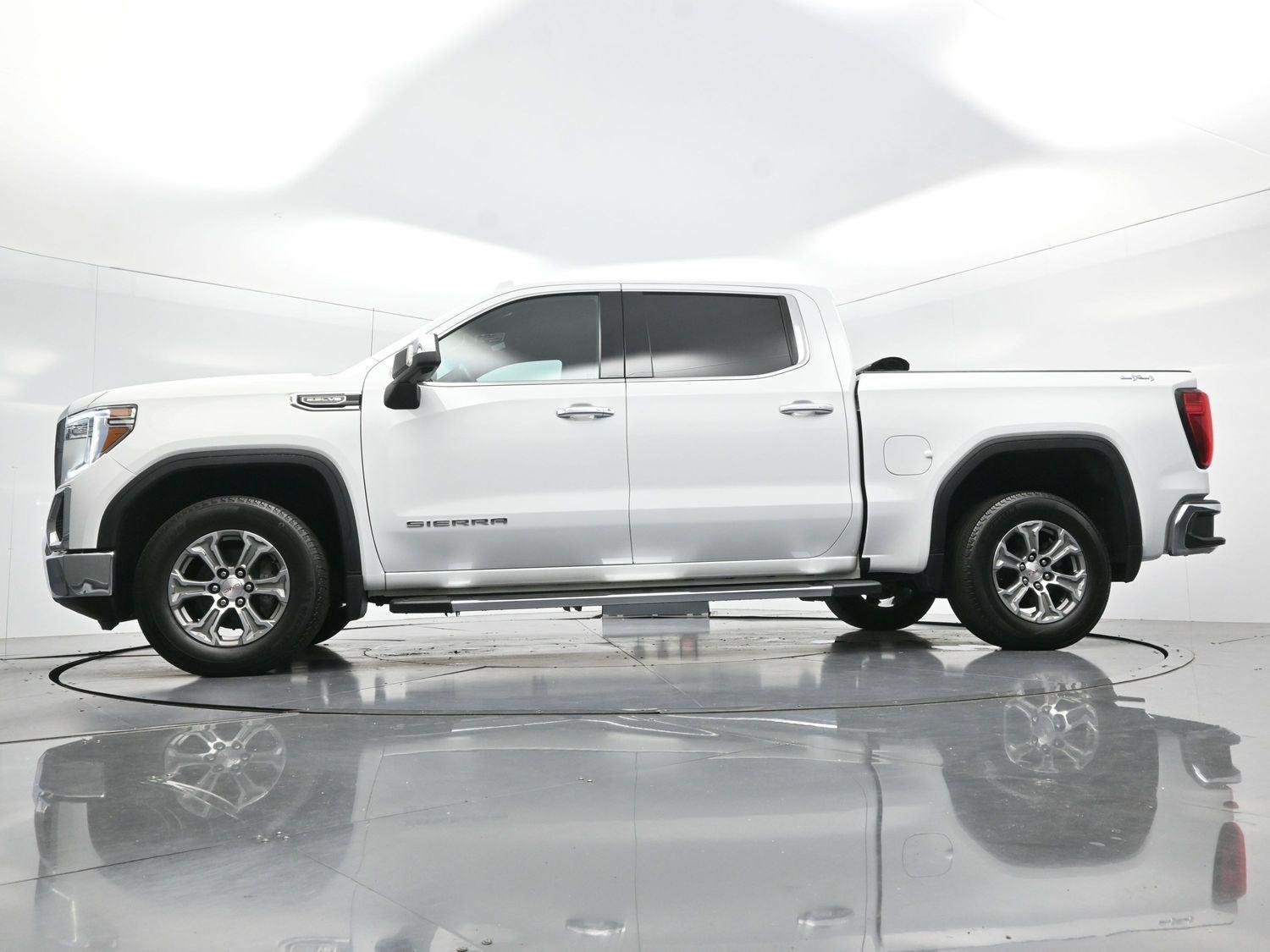 Used 2022 Summit White GMC SLT image 46