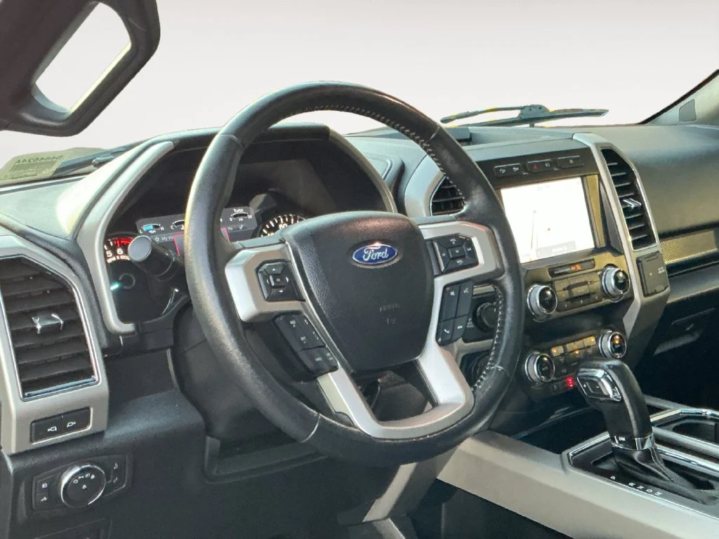 Used 2019 Black Ford Lariat image 19
