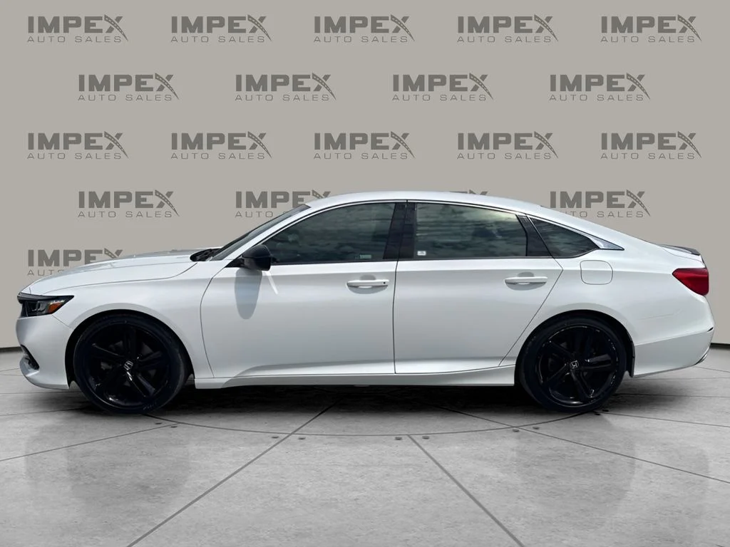 Used 2022 White Honda Sport image 2