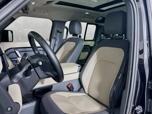 Certified Used 2024 Santorini Black Land Rover X-Dynamic SE image 22