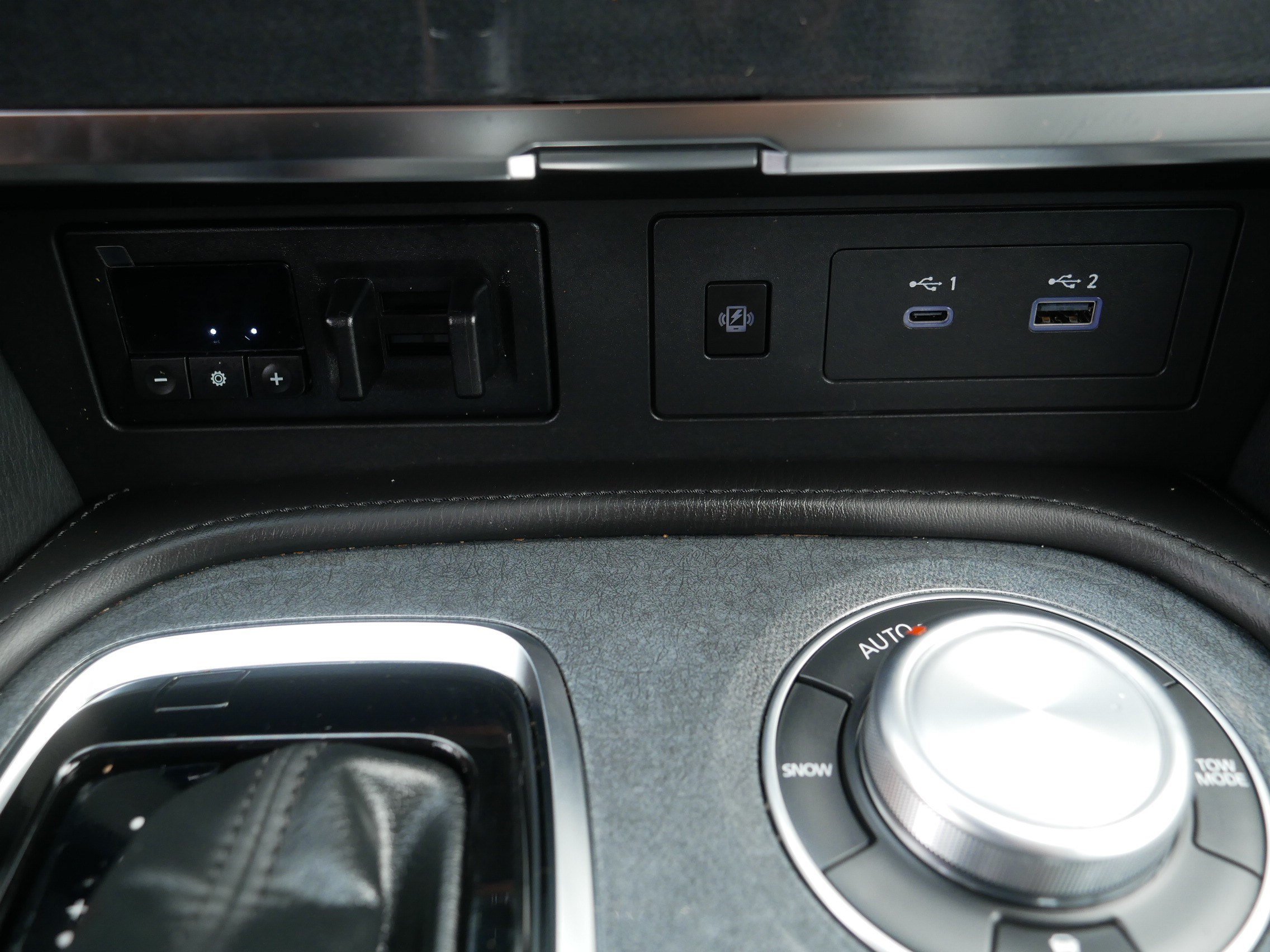 Certified Used 2024 Gun Metallic Nissan SV image 32