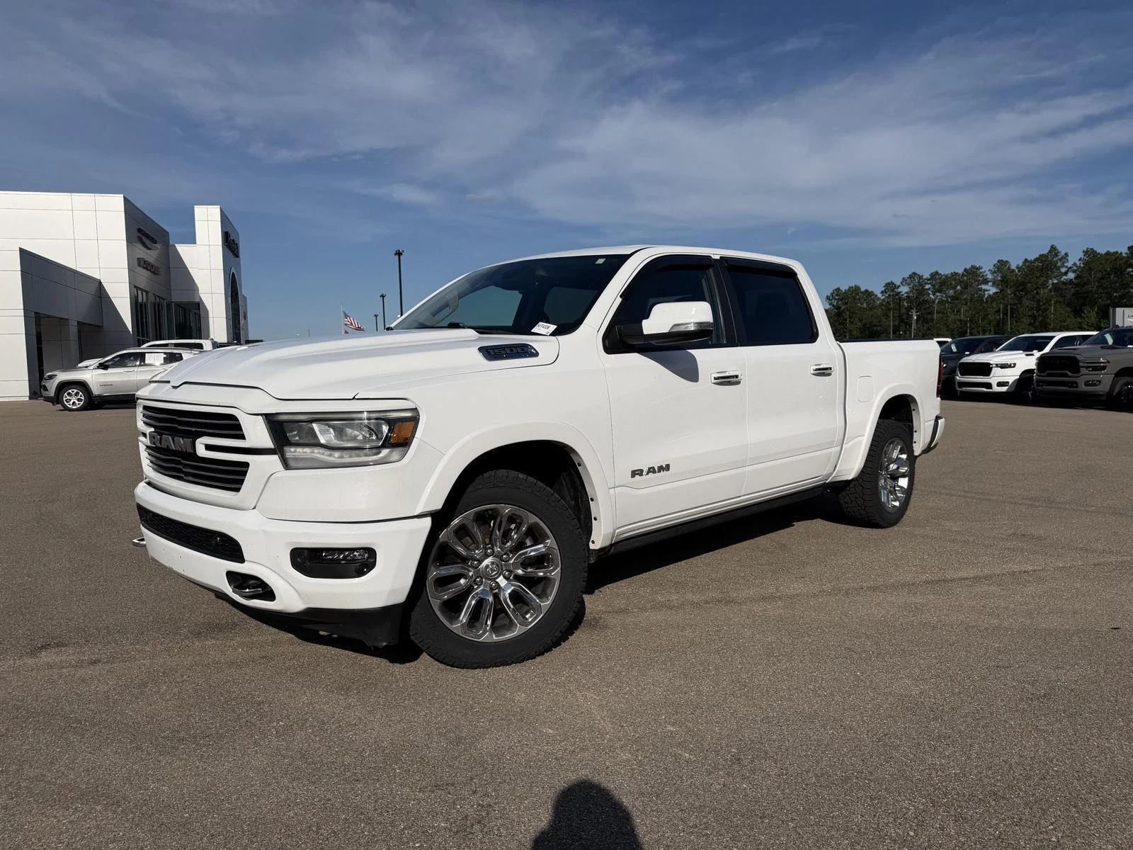 2021 RAM 1500 Laramie 4x4 Crew Cab 5'7's photo