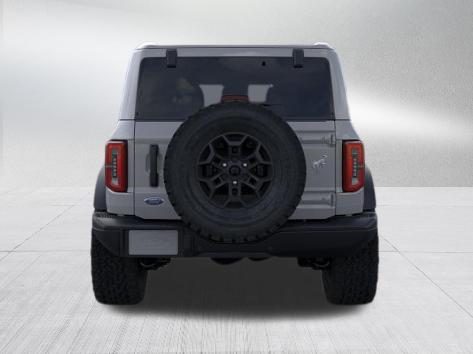 New 2026 Avalanche Gray Ford Badlands image 17