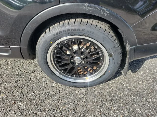 Used 2015 Black Ford Base image 6