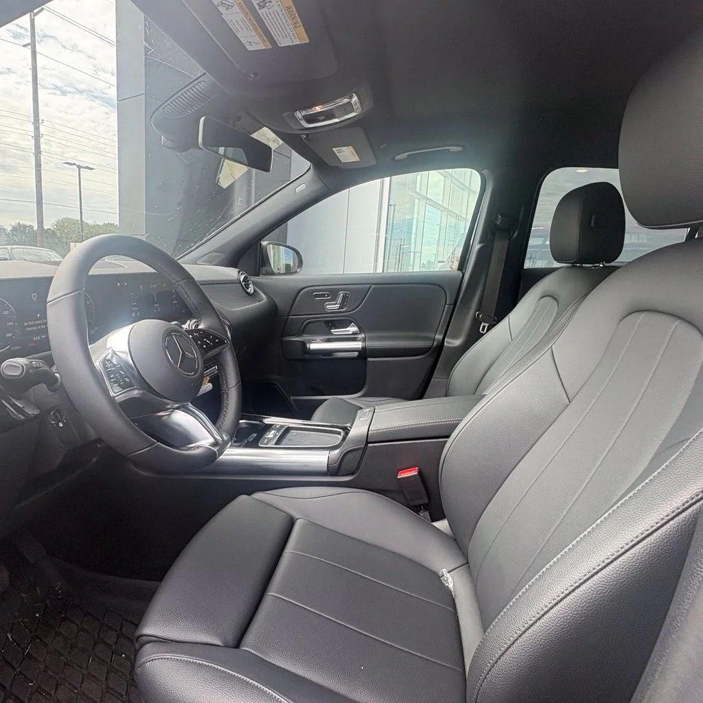 Used 2026 Night Black Mercedes-Benz GLA 250 image 10