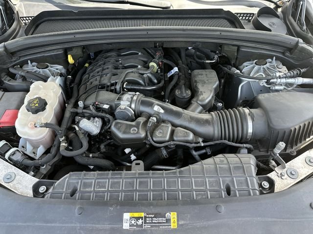Used 2021 Silver Jeep Limited image 17
