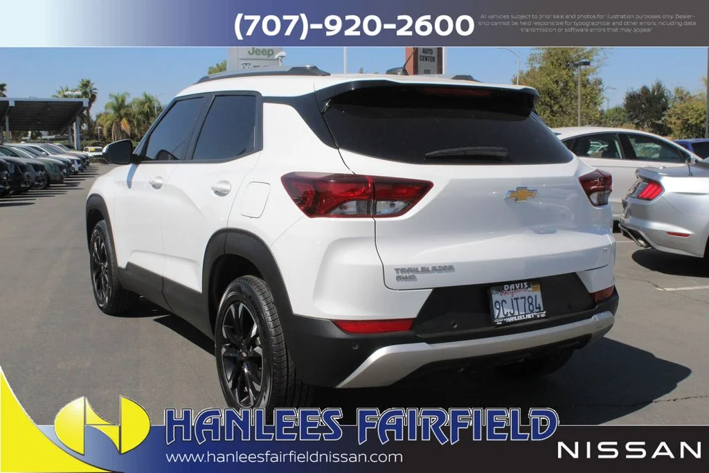 Used 2023 White Chevrolet LT image 9