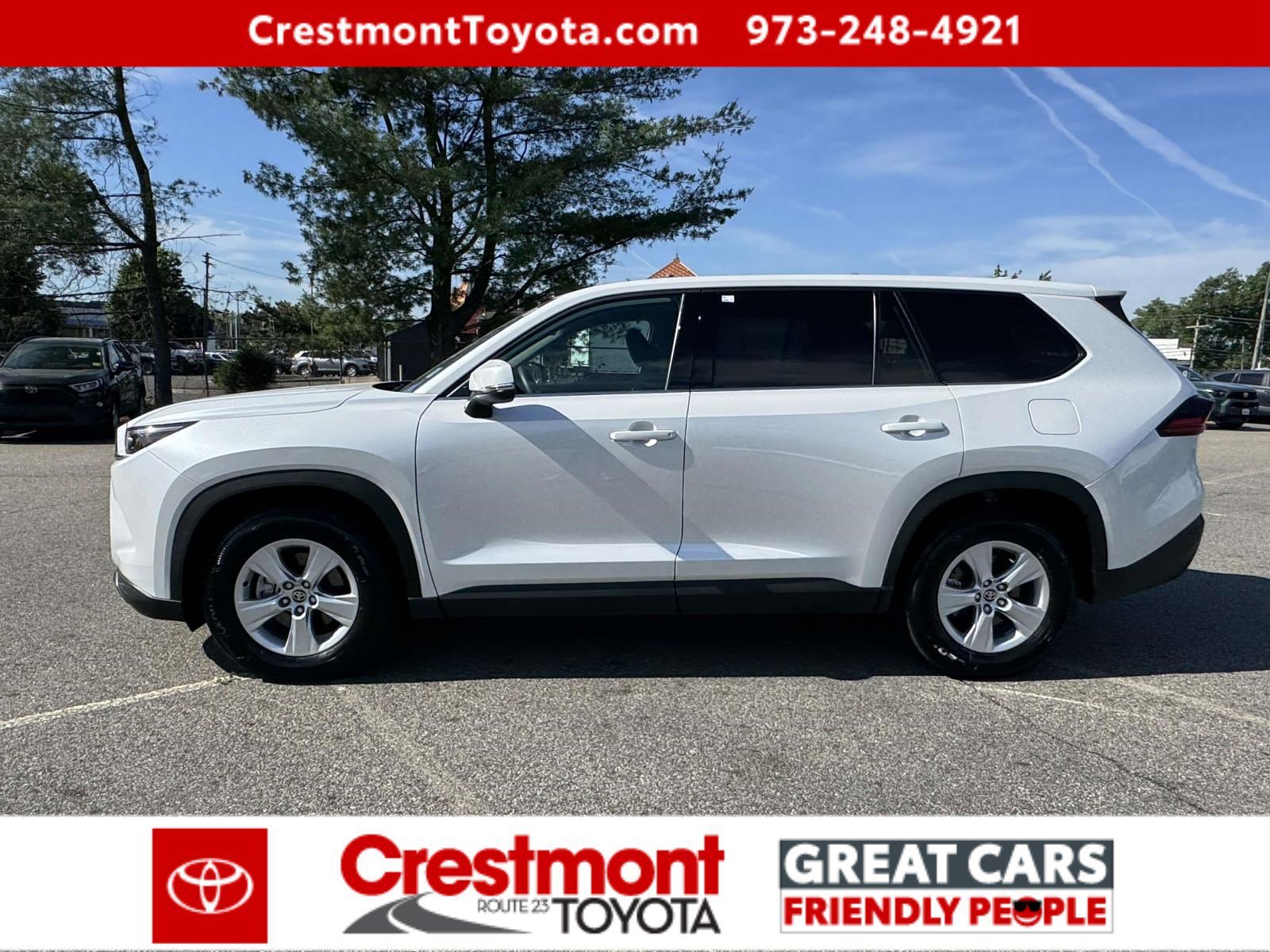 Certified Used 2025 Wind Chill Pearl Toyota LE image 5