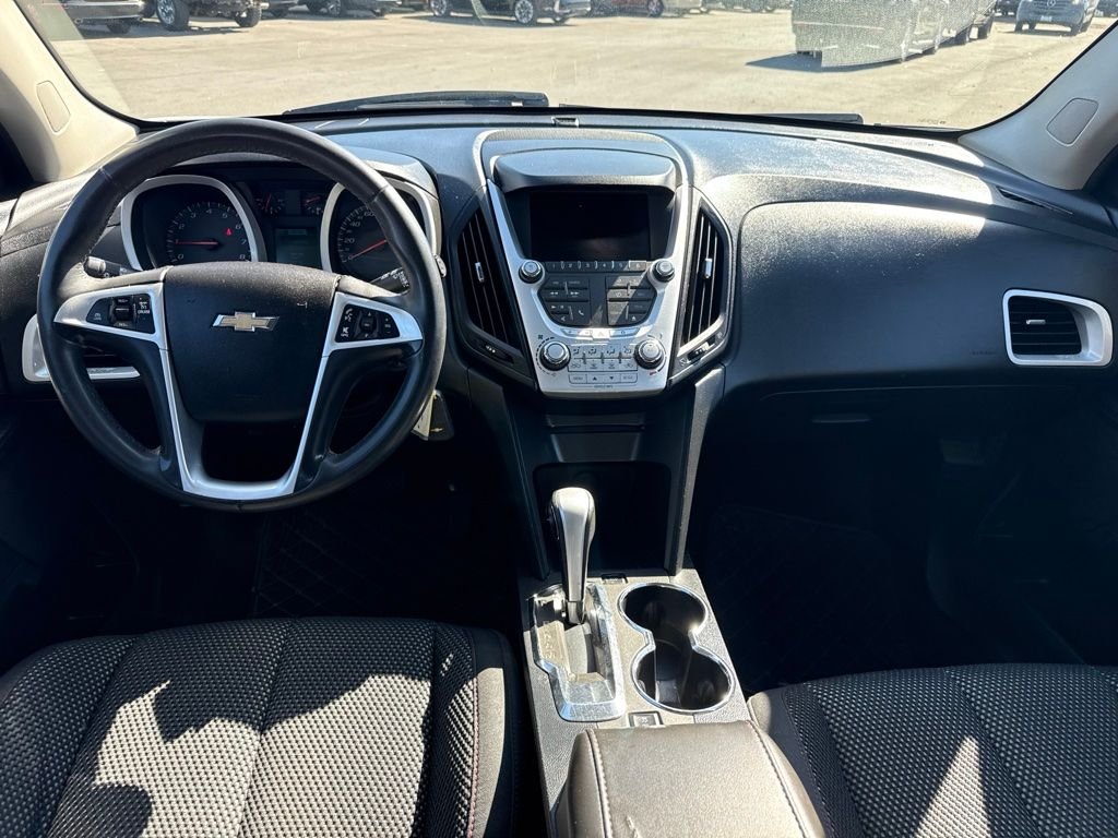 Used 2015 White Chevrolet LT image 10