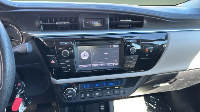 Used 2016 Red Toyota LE image 25