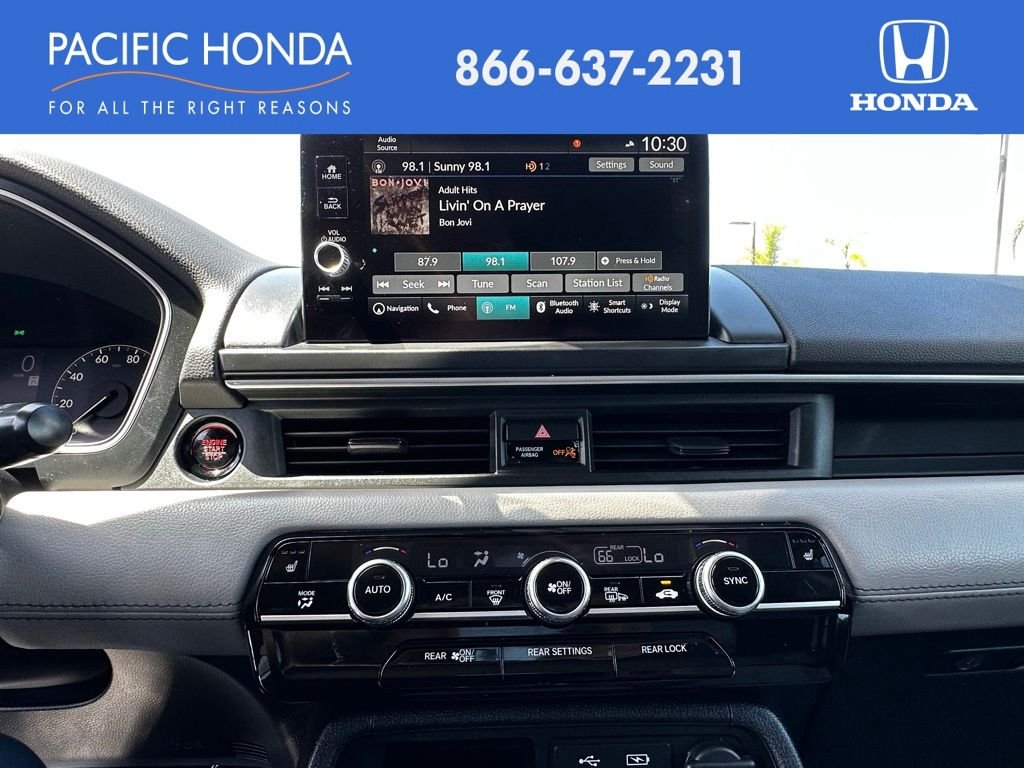 Used 2023  Honda Touring image 26
