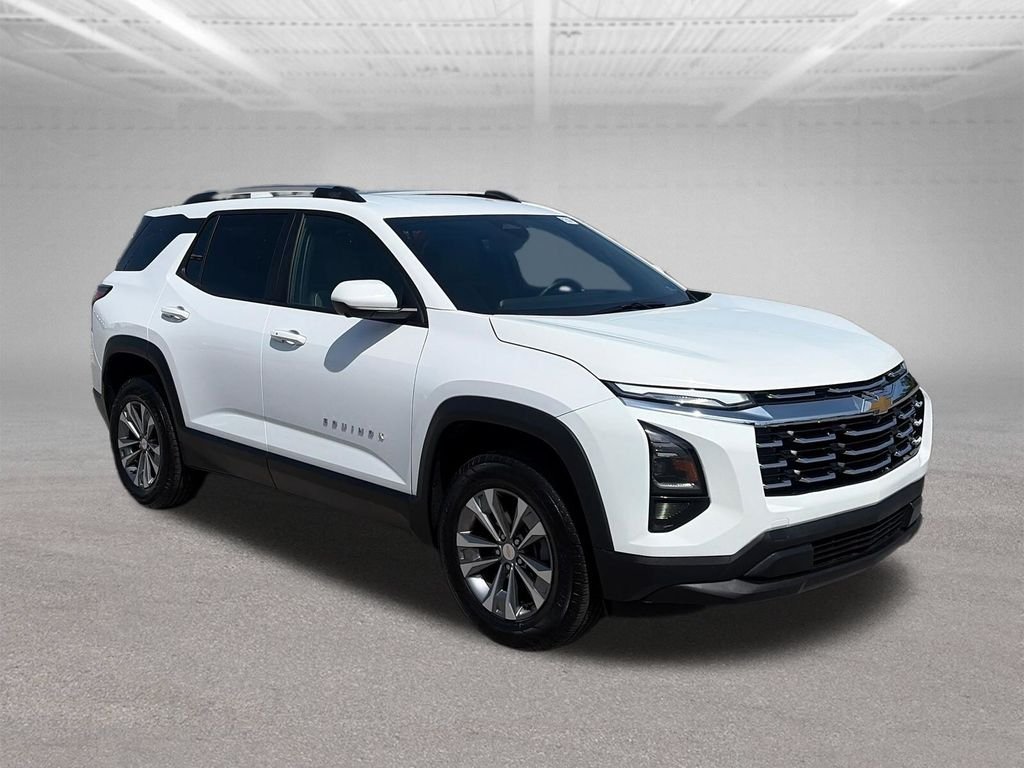 Used 2025 White Chevrolet LT image 8