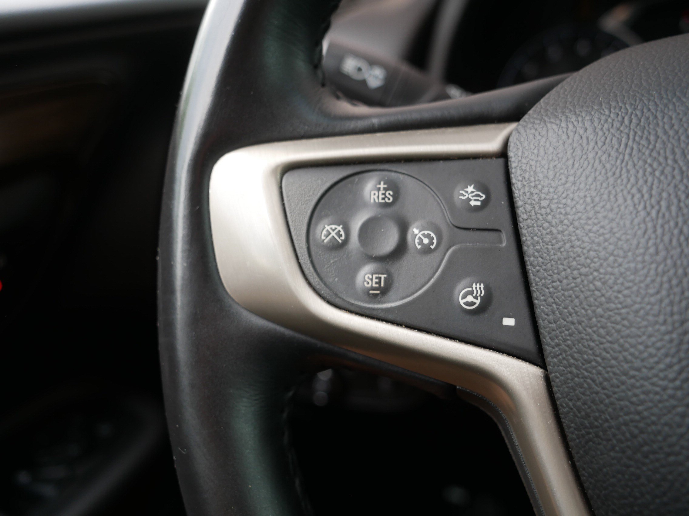Used 2018 Ebony Twilight Metallic GMC Denali image 28