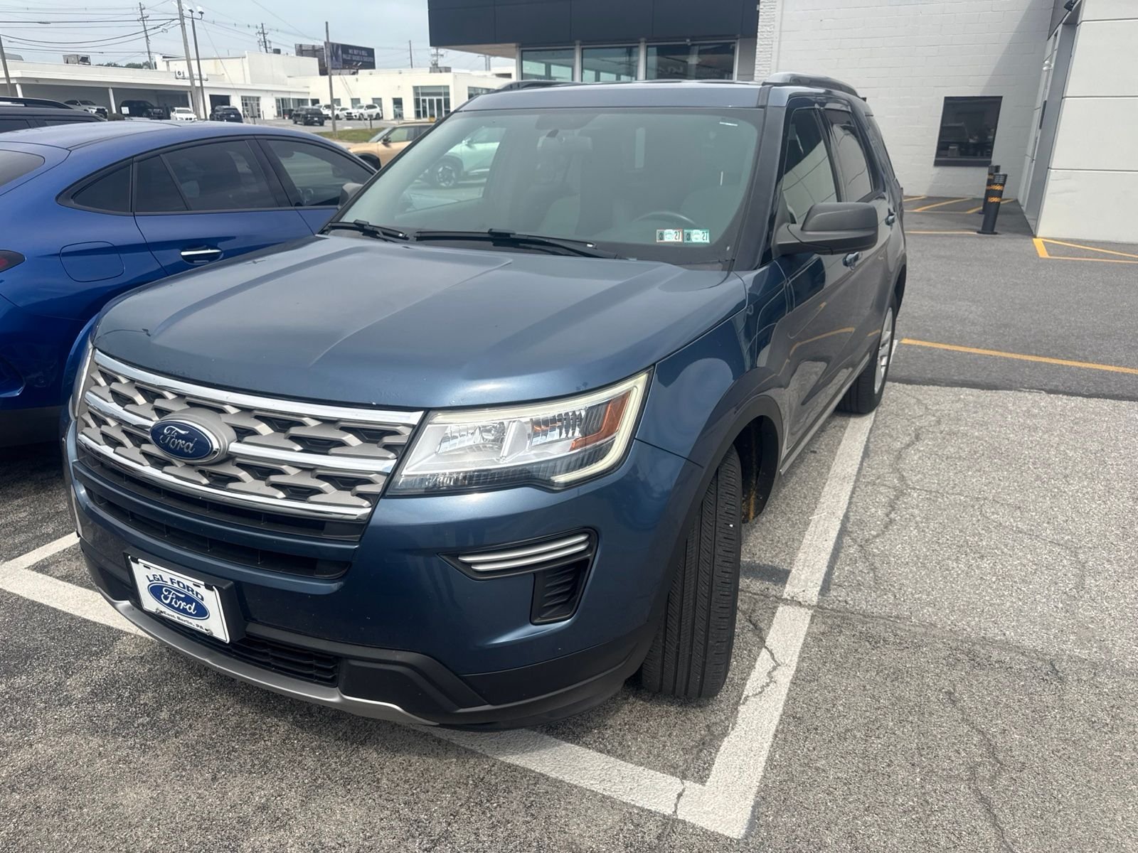 Used 2018 Blue Ford XLT image 1