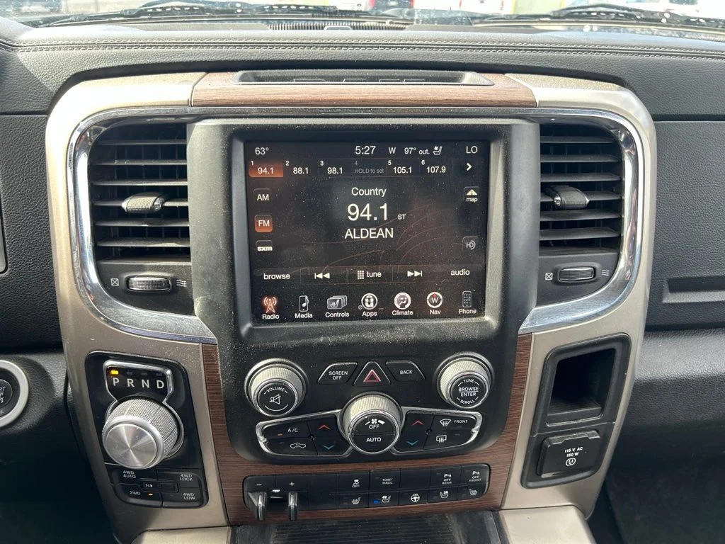 Used 2014 Crystal Metallic Ram Laramie image 13