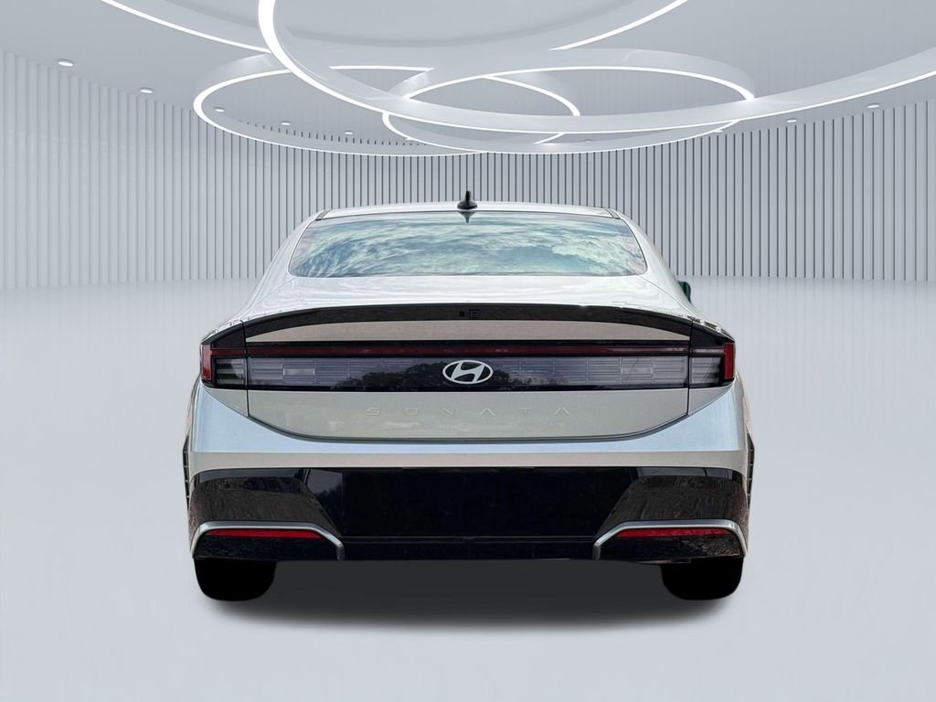 New 2026 Silver Hyundai SEL Sport image 6