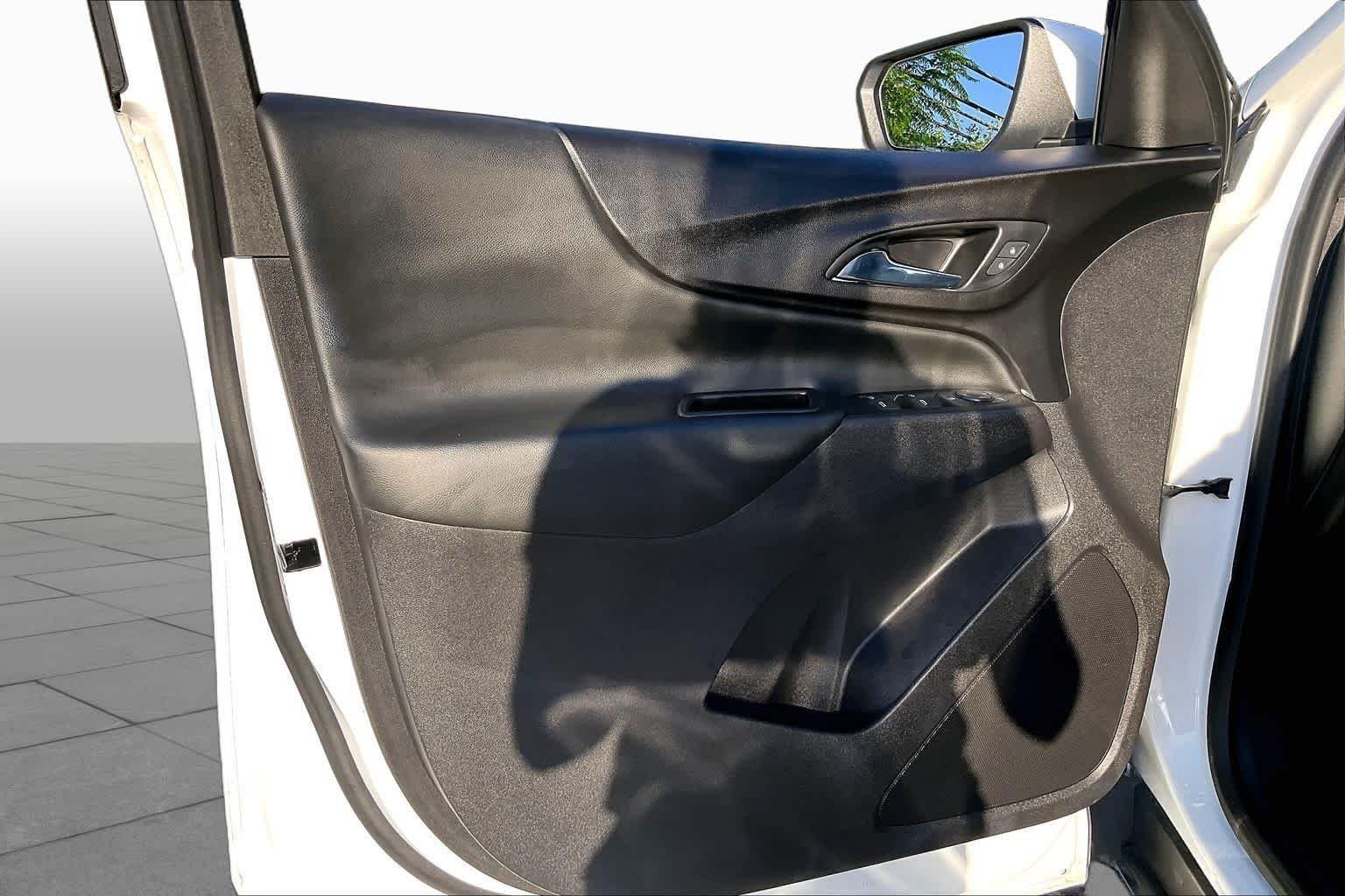 Used 2021 Summit White Chevrolet LT image 20