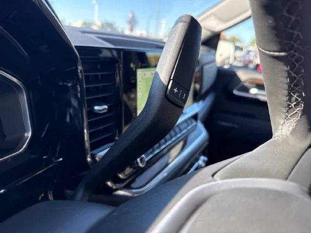New 2026 Onyx Black GMC Elevation image 26