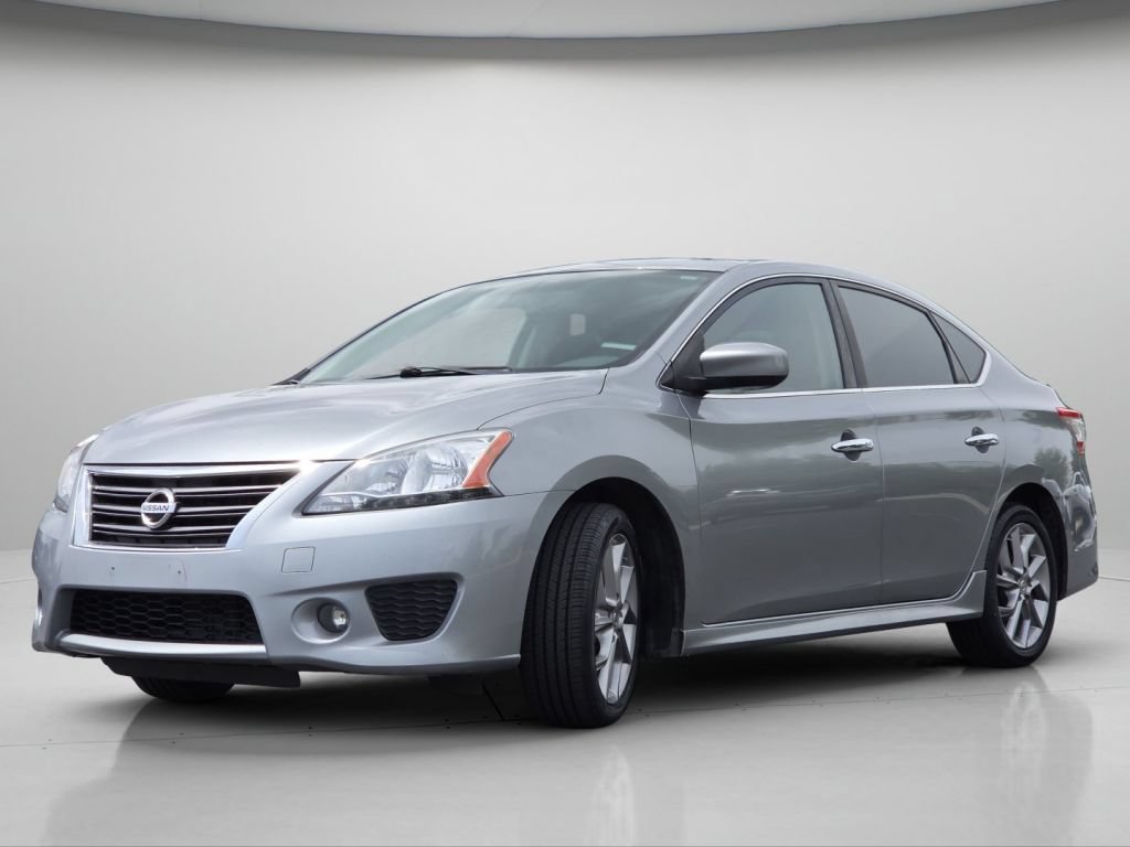Used 2013 Magnetic Gray Nissan SR image 17