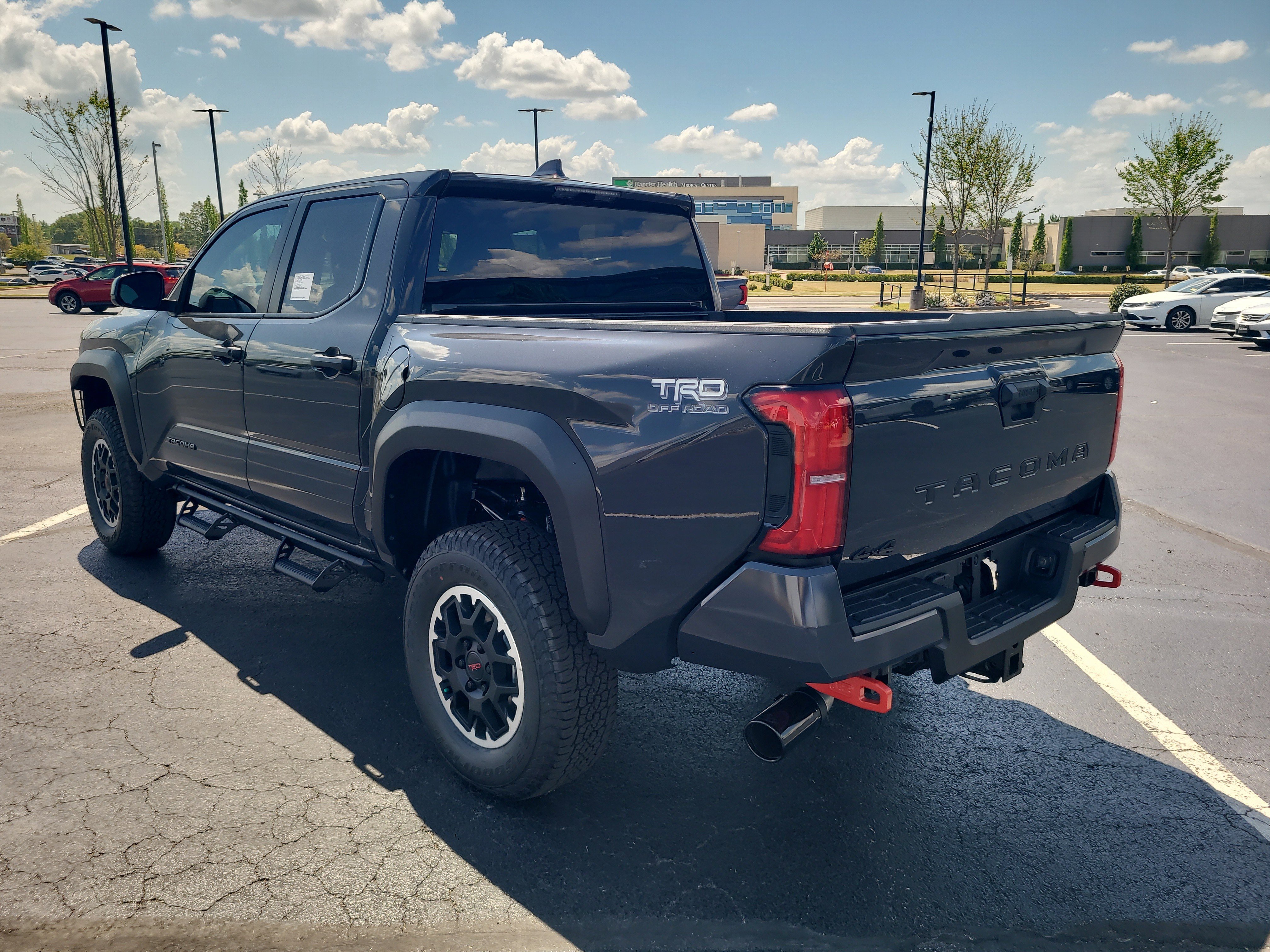 View vehicle photo 7