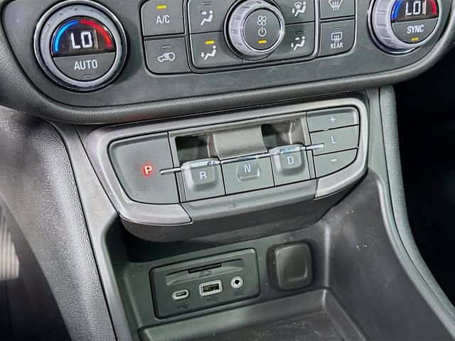 Photo 19