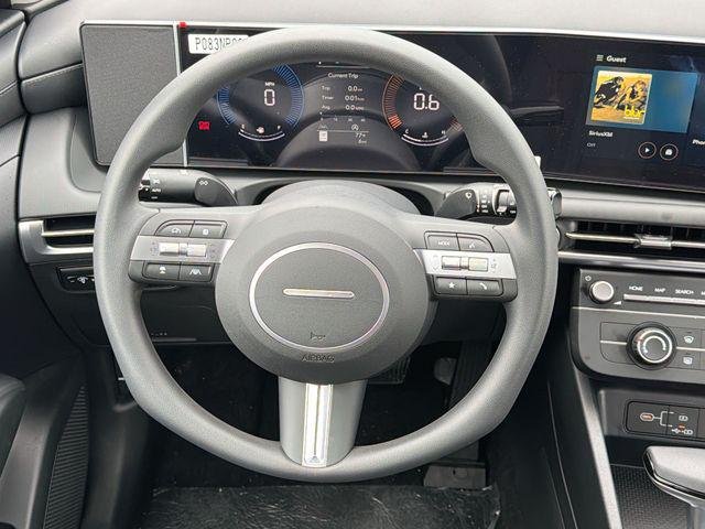 New 2026 White Hyundai SE FWD image 13