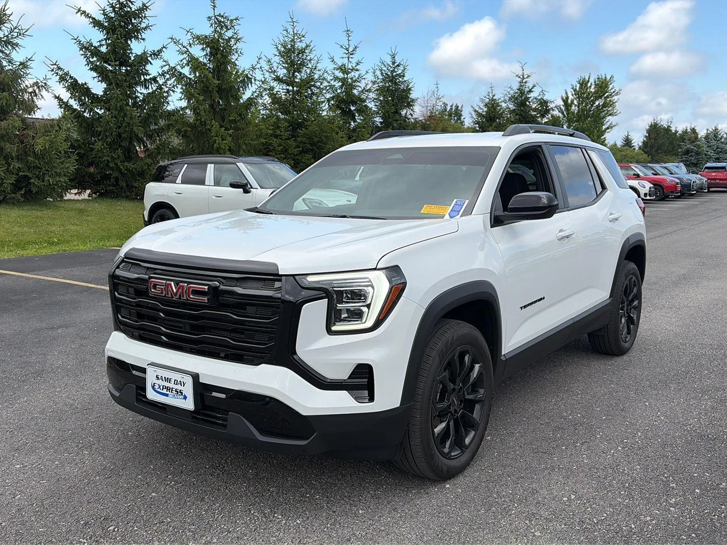 Used 2026 Summit White GMC AWD Elevation image 8