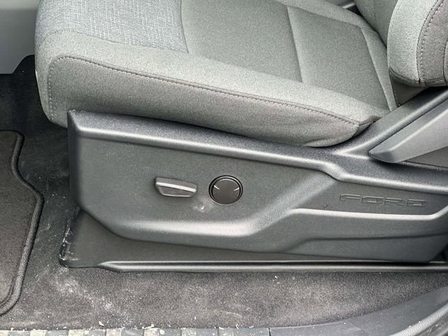 New 2026 Agate Black Metallic Ford XLT image 36