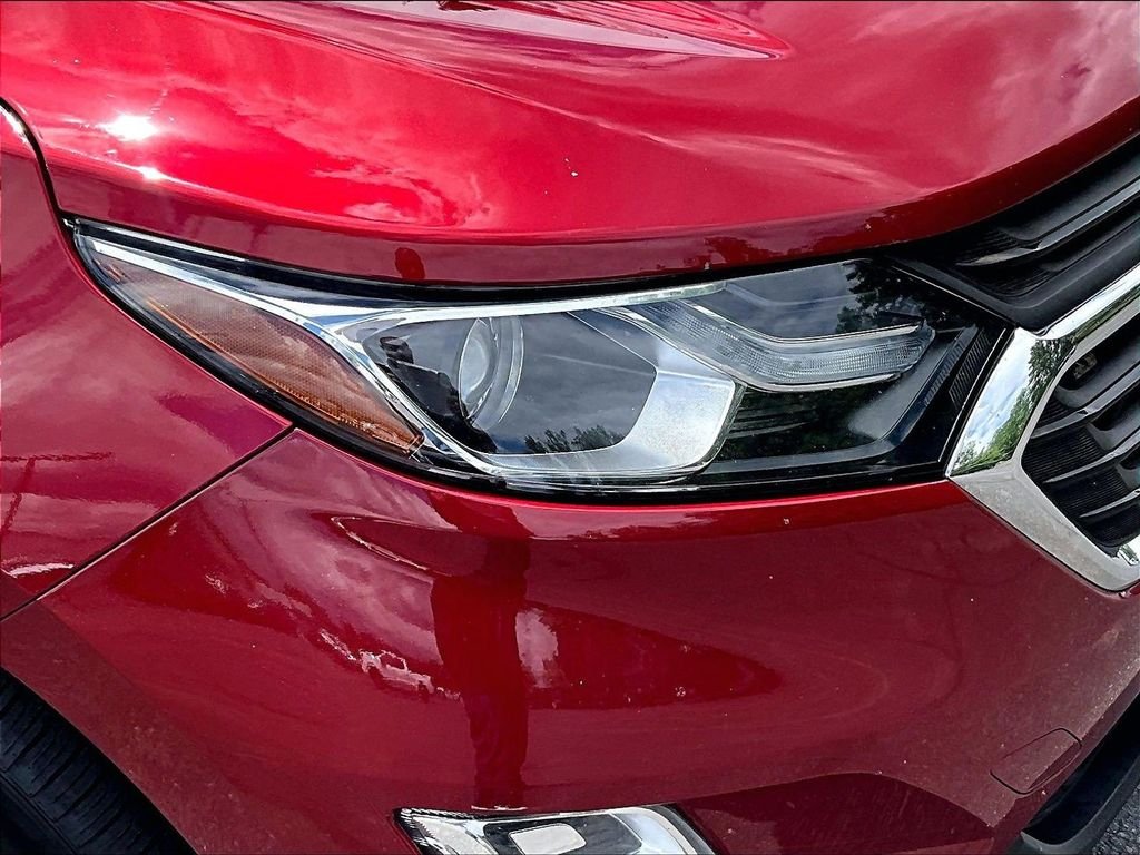 Used 2018 Red Chevrolet LT image 31