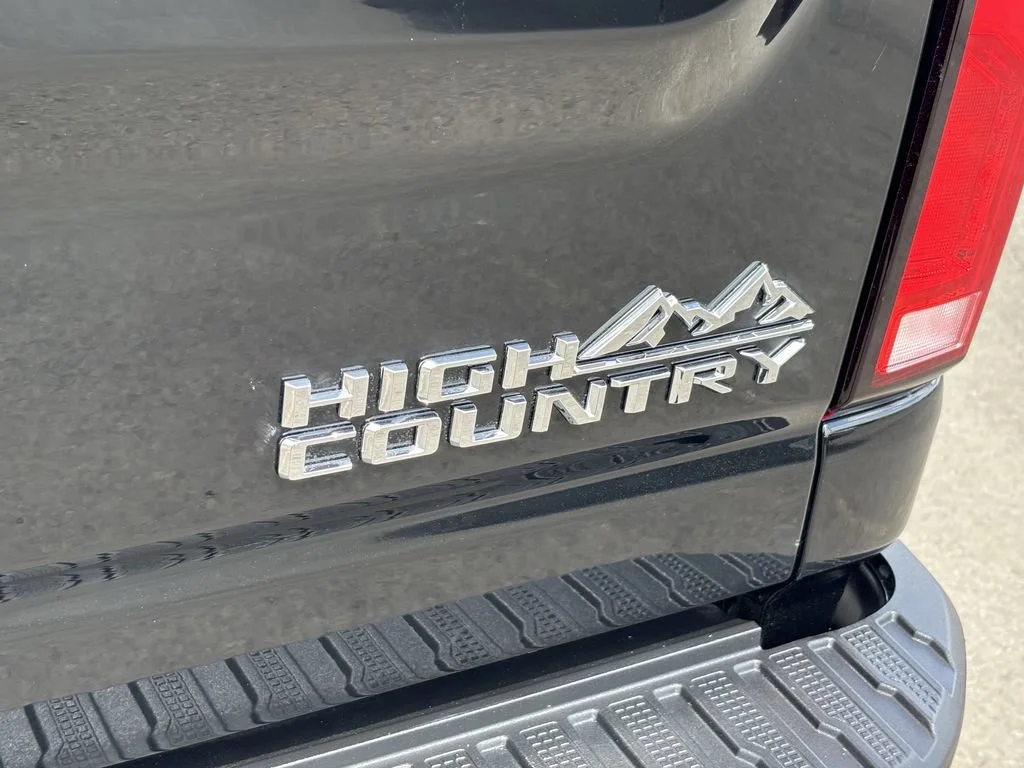 2024 Chevrolet Silverado 2500HD High Country - Photo 10