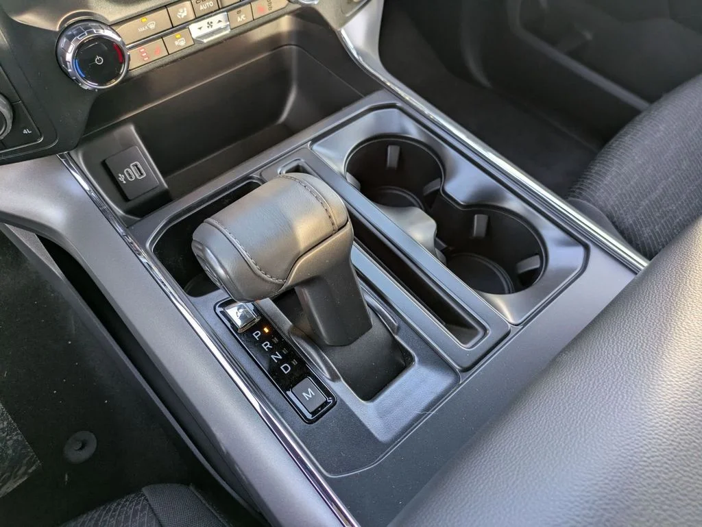 New 2026 Carbonized Gray Metallic Ford XLT image 35