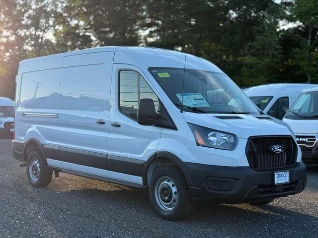 2026 Ford Transit-250 