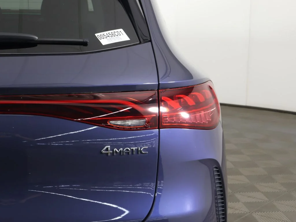 Used 2023 Twilight Blue Metallic Mercedes-Benz 350 SUV image 18
