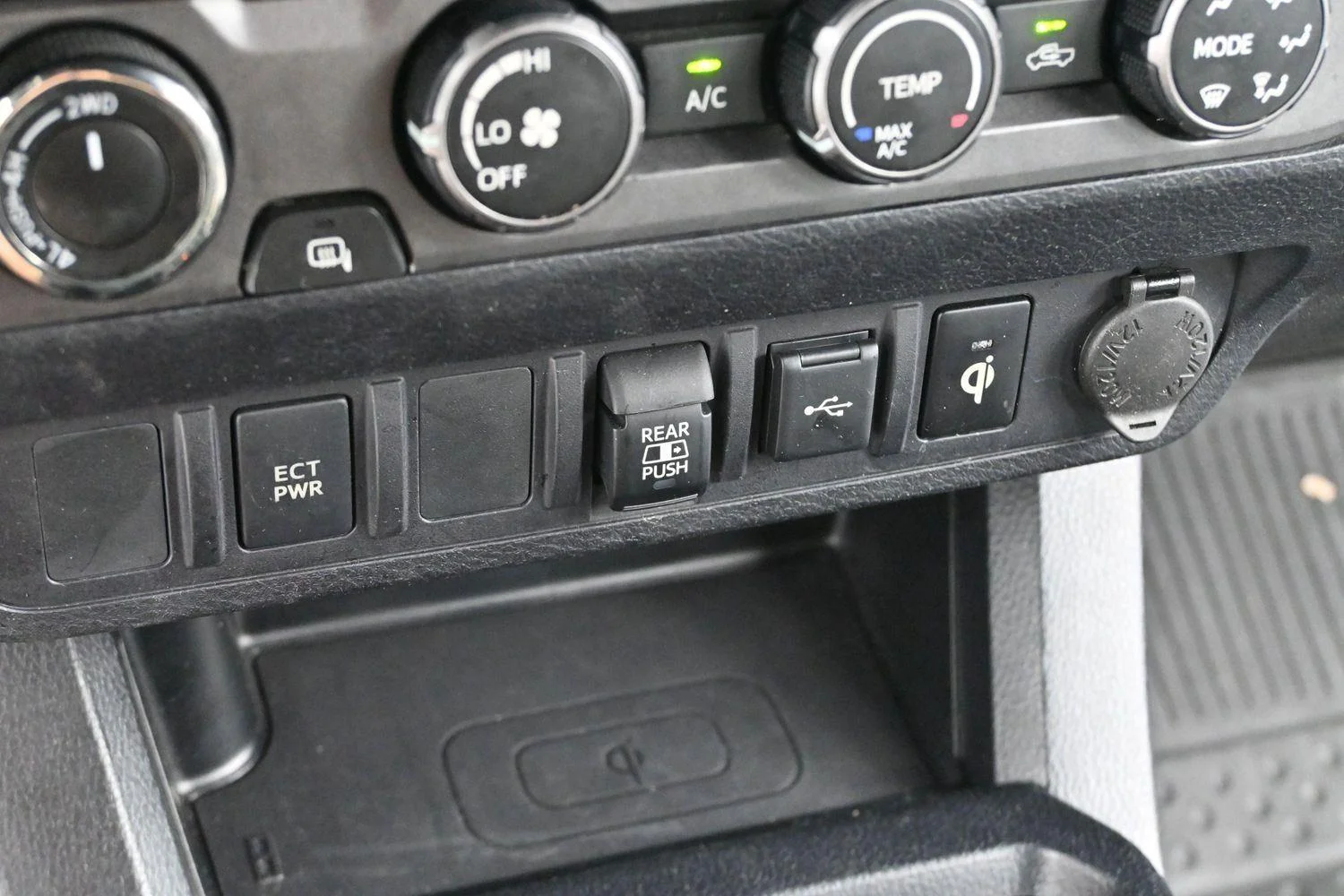 Used 2020 Midnight Black Metallic Toyota TRD Off-Road image 23