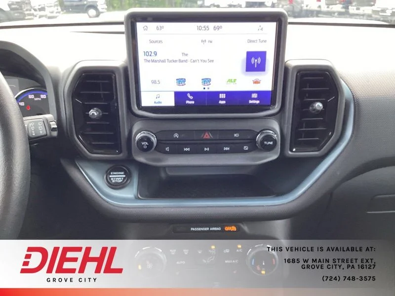 Used 2022 White Ford Badlands image 24