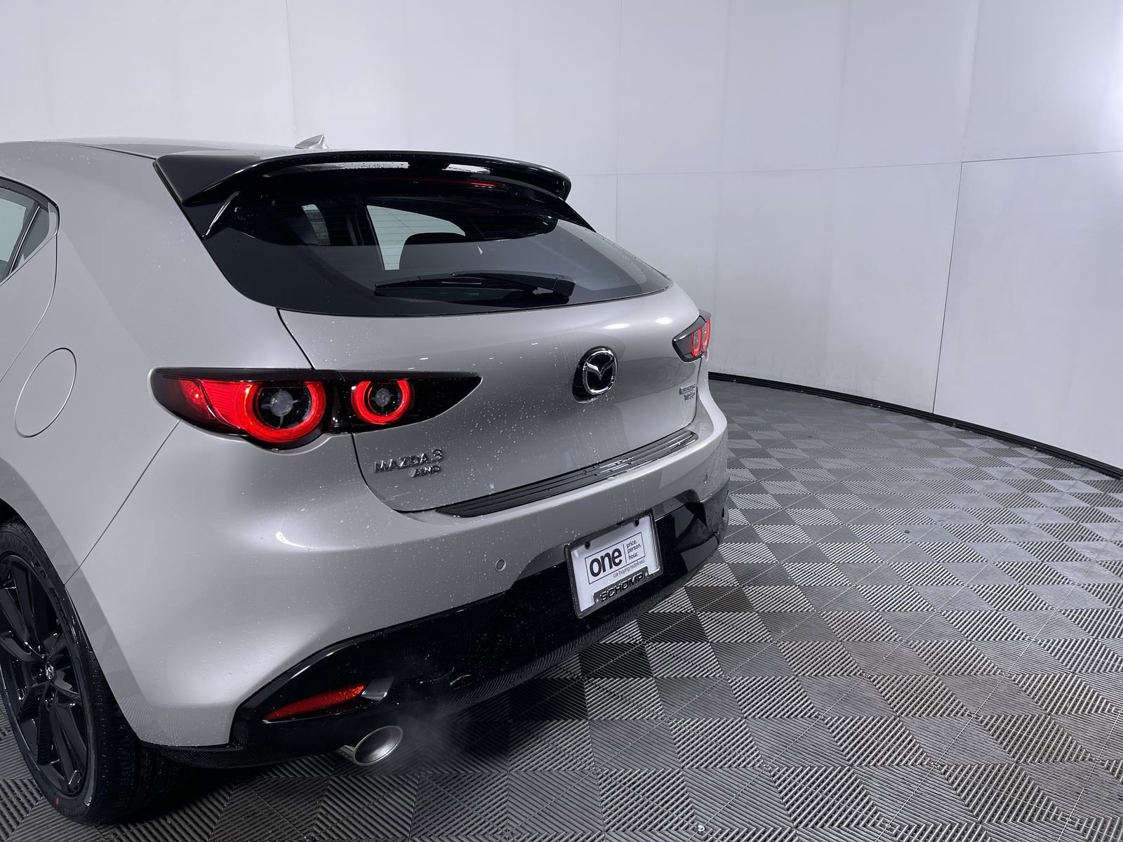 New 2026 Platinum Quartz Metallic Mazda 2.5 Turbo Premium Plus image 23