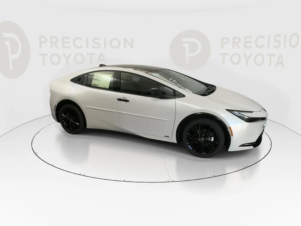 New 2026 Wind Chill Pearl Toyota Nightshade Edition AWD image 2