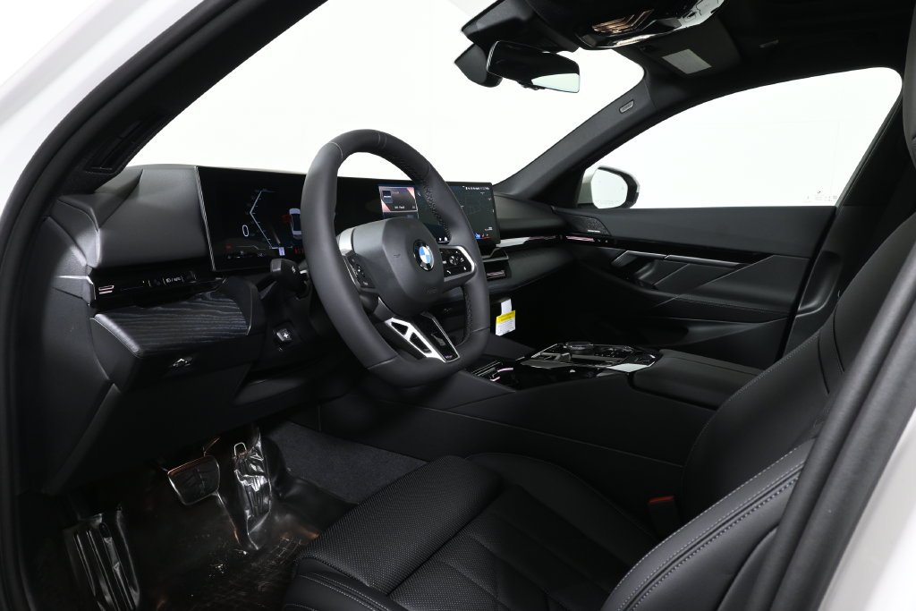 2026 BMW 5 Series 530i - Photo 14