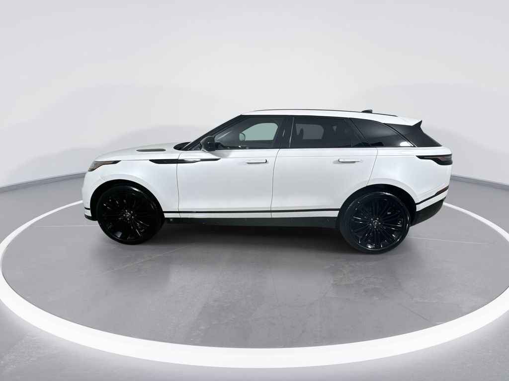New 2026 Ostuni Pearl White Land Rover P250 Base image 5
