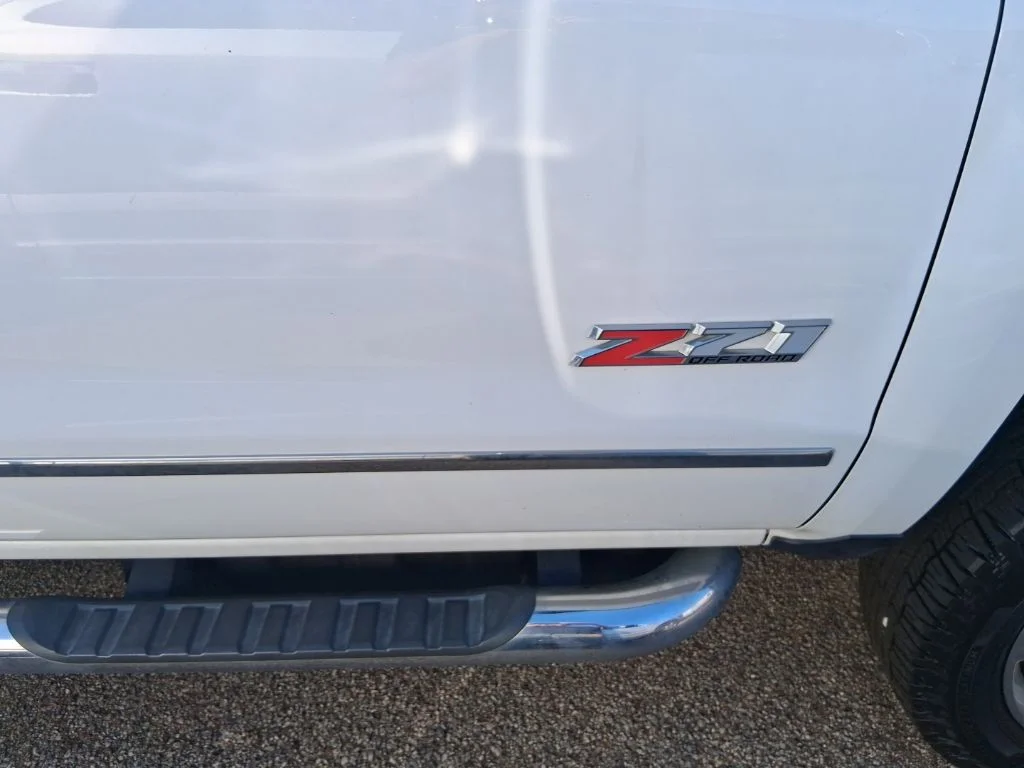 Used 2017 White Chevrolet LTZ image 5