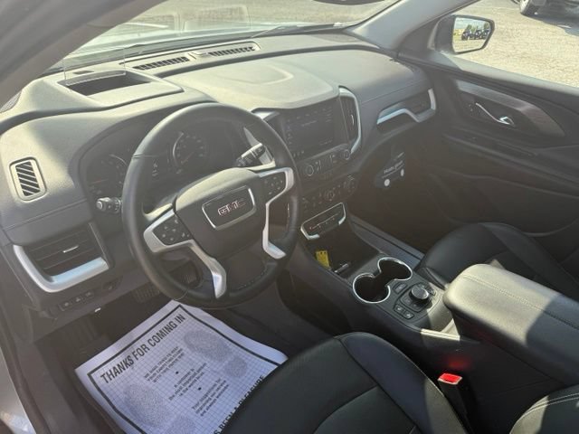 2023 GMC Terrain SLT - Photo 13