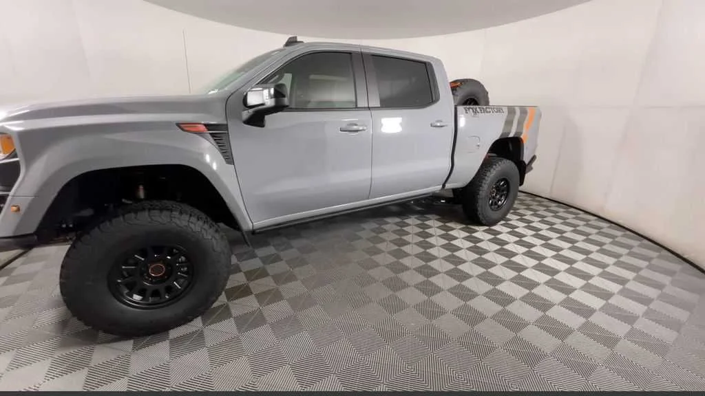2025 Chevrolet Silverado 1500 RST - Photo 11