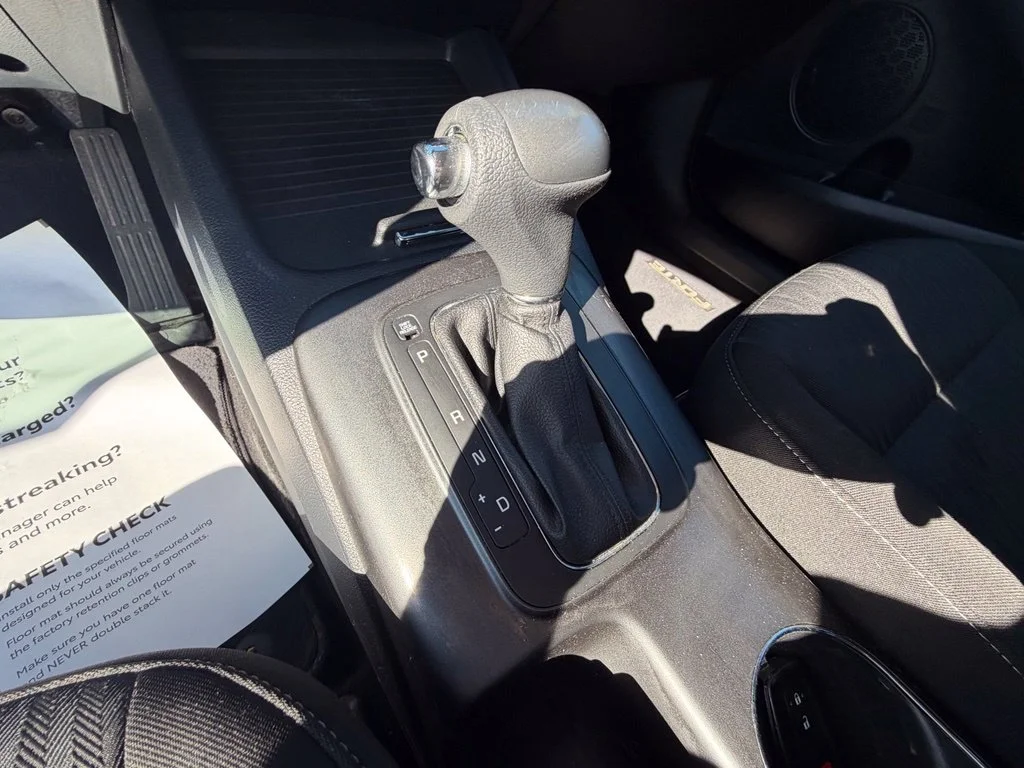 Used 2016 Black Kia LX image 20