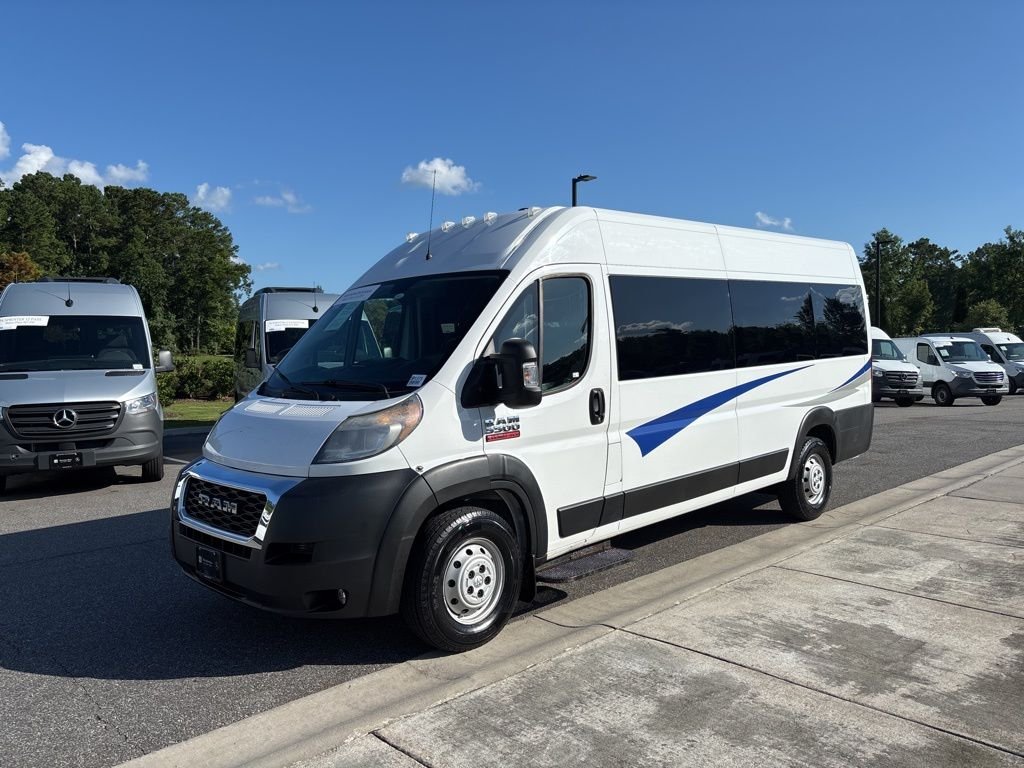 Used 2019 White Ram High Roof image 12