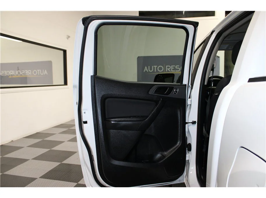 Used 2019 White Ford XL Pickup 4D 5 ft image 13