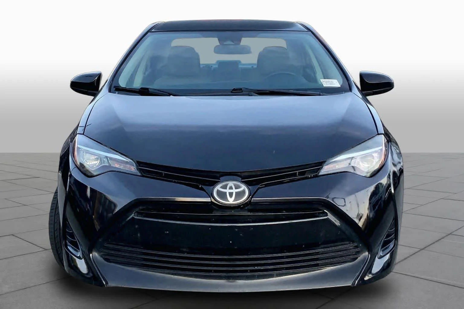 Used 2018 Black Sand Pearl Toyota L image 3