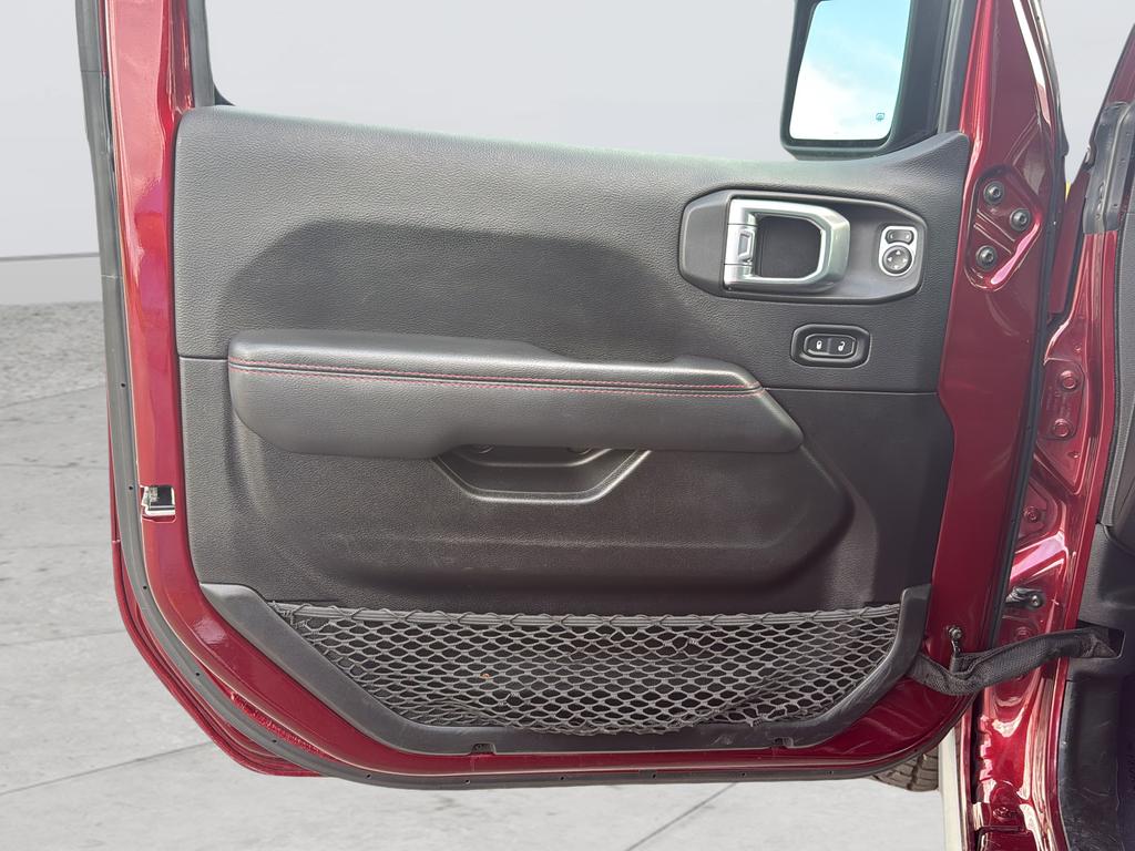Used 2021 Red Jeep Unlimited Rubicon image 19