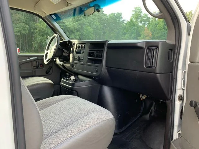 Used 2011 White Chevrolet Work Van image 18