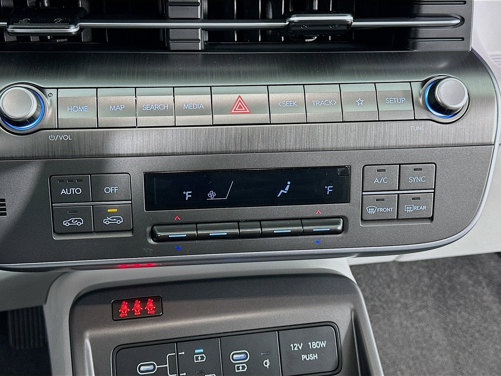2026 Hyundai Kona Limited - Photo 20