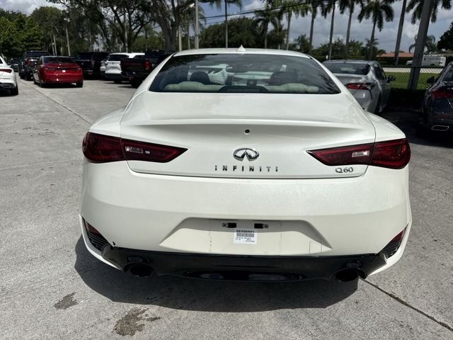 Used 2018 White INFINITI 3.0t LUXE image 23